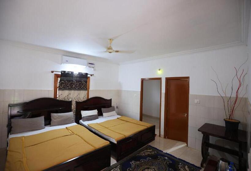 חדר פרמיום לארבעה, Nisarga Resort