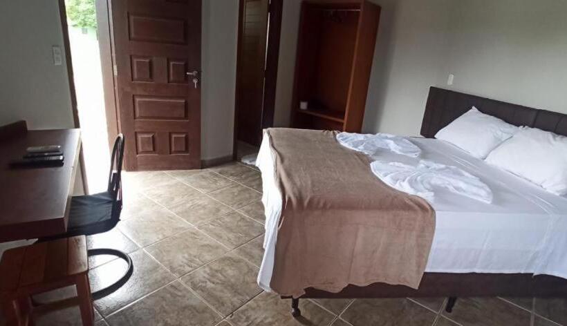 Standard Triple Room, Pousada E Camping Recanto Da Praia
