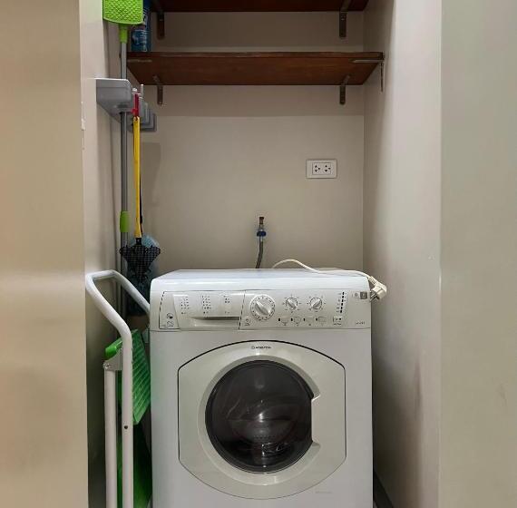 سوییت, La Palazzo   Across Uptown Mall & Grand Hyatt Bgc