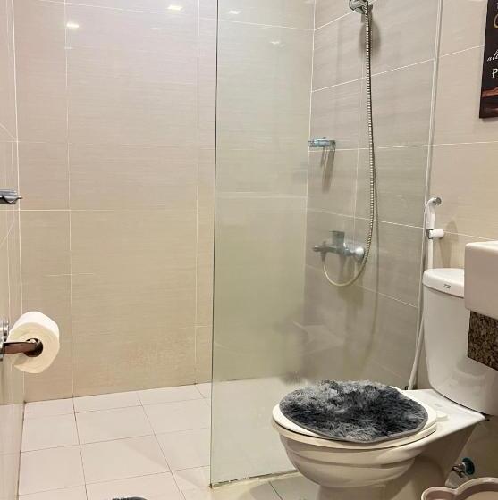 استودیوی لوکس, La Palazzo   Across Uptown Mall & Grand Hyatt Bgc