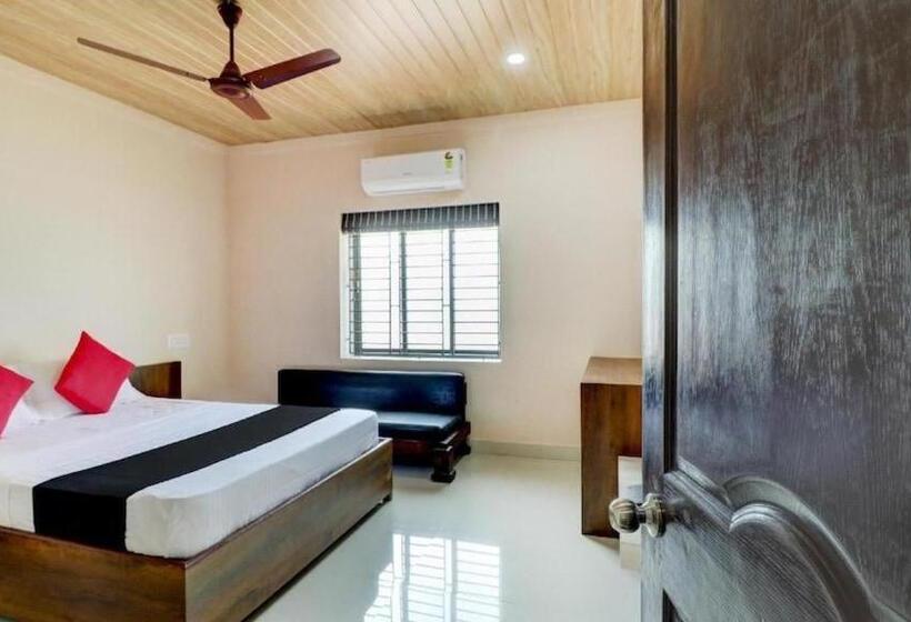 标准间, Light House Beach Resort