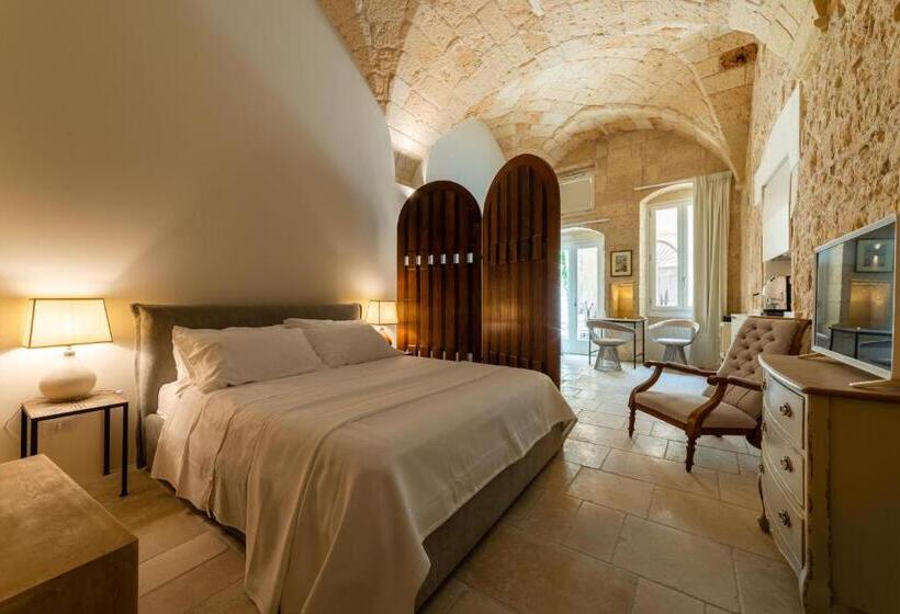 سوییت جونیور لوکس, Luleccio