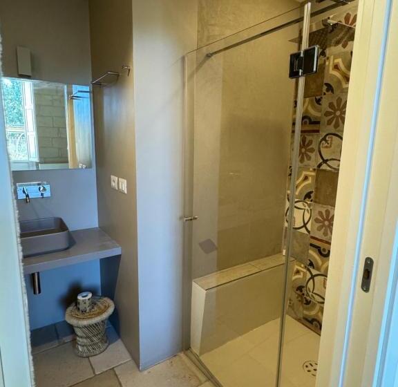 آپارتمان 1 خوابه با تراس, Luleccio