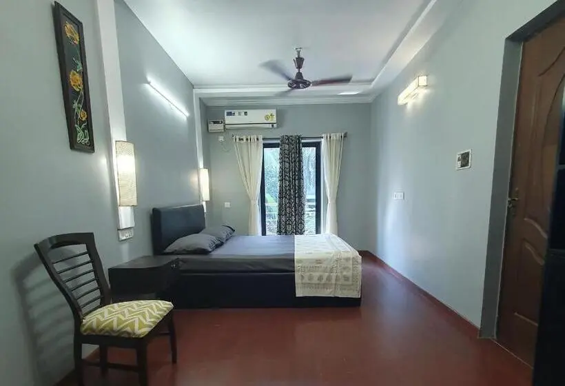 Standard-huone Parveke, Fernandes Homestay  Apartment Near The Beach  Feliz