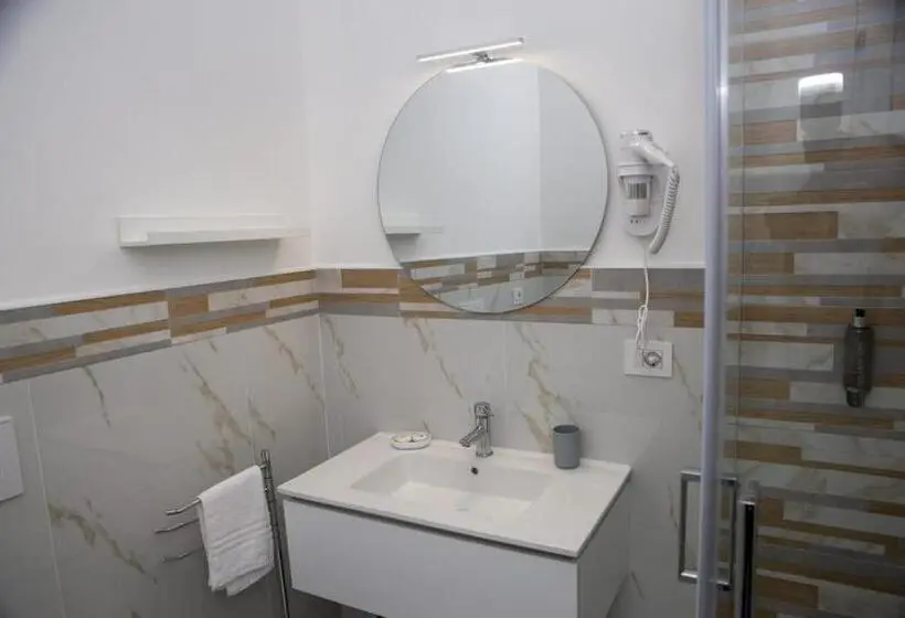 اتاق استاندارد, Quinto Apartments