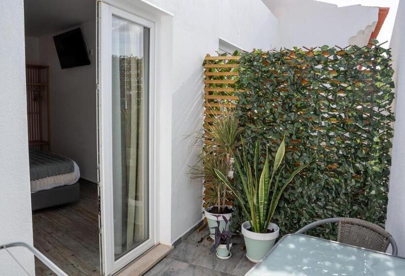 标准间带阳台, Tavira Nomad Guesthouse