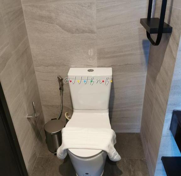 Номер Deluxe Вид на Море Боковой, Edge Central Pattaya Seaview By Jjj