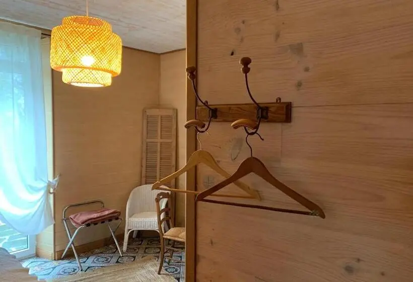 Standard-huone Puutarhanäkymä, Maison Piffou