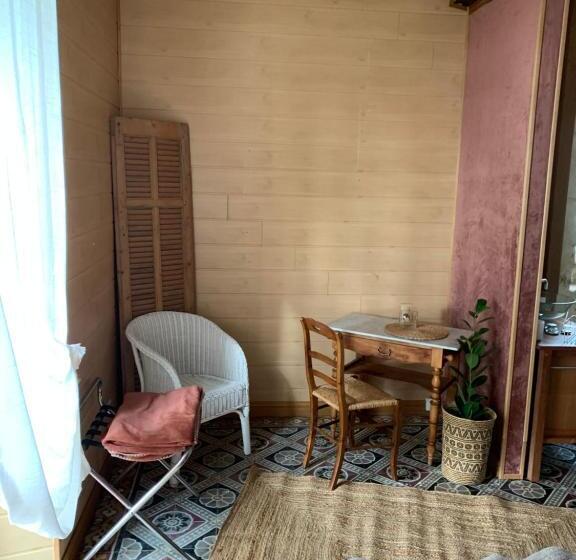 חדר סטנדרט נוף לגינה, Maison Piffou