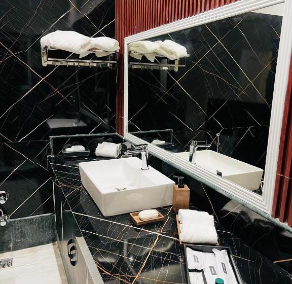 Suite Superior, Victorian Elegance Luxury Stays