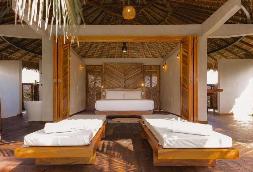 إستوديو قياسى مطل على البحر, Aldea Mizúl