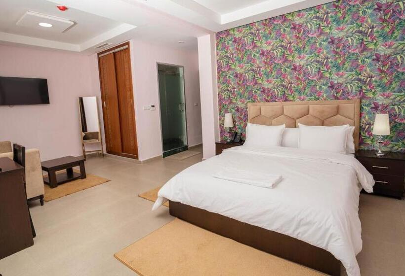 Junior Suite, Banasa Center
