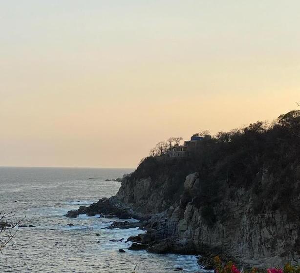 غرفة قياسية رباعية مطلة على الحديقة, Bungalows Punta Conejo