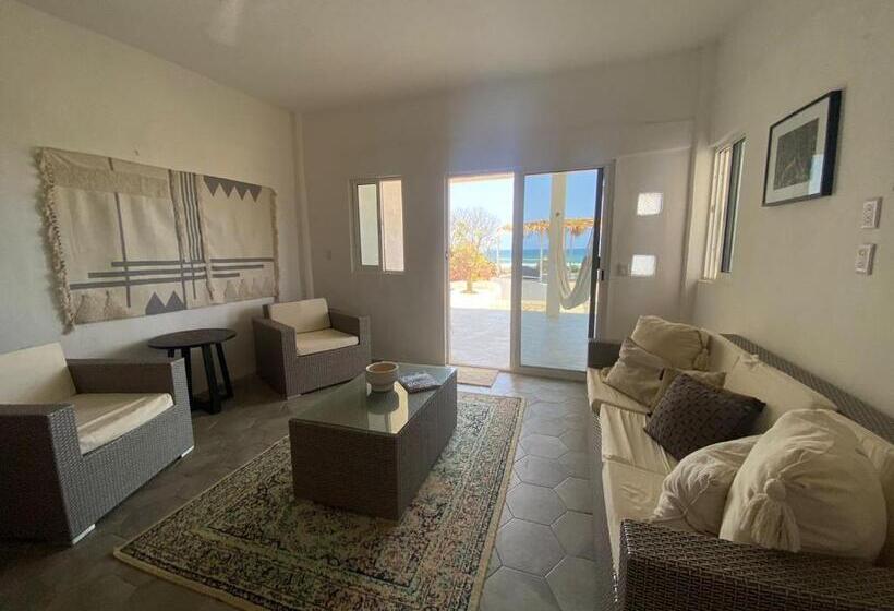 غرفة قياسية رباعية مطلة على الحديقة, Bungalows Punta Conejo