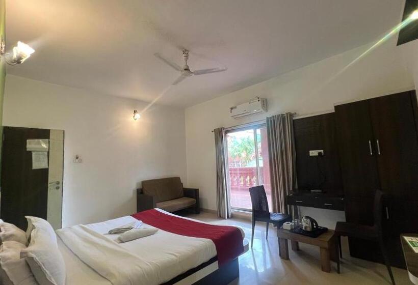 디럭스 룸, Cgr Resort