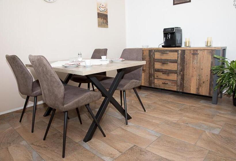 침실 3개 아파트, Gästehaus Lorz