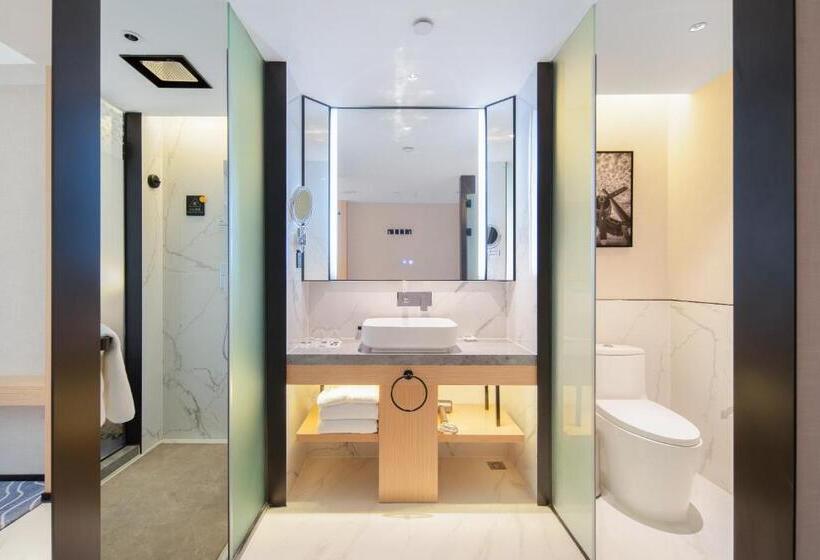 Номер Superior, Guangzhou Baiyun Airport Coco