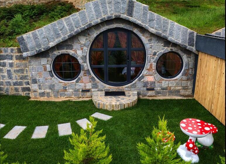 اتاق استاندارد با تخت بزرگ, Hobbit Chalet