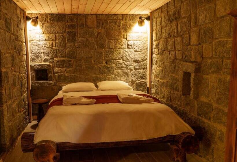 Quarto Estandar, Hobbit Chalet