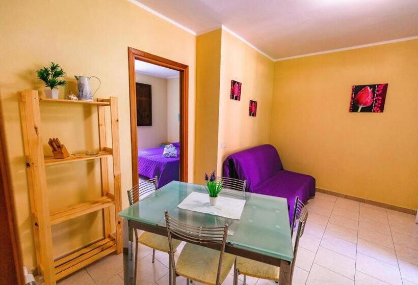 شقة غرفة نوم واحدة مزودة بشُرفة, Isa Residence With Swimming Pool In Guardistallo In The Middle Of Tuscan Nature