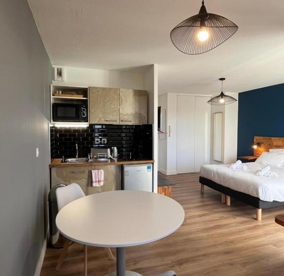 استودیو استاندارد با تراس, Les Appartements Du Clos De La Chartreuse By Ateya