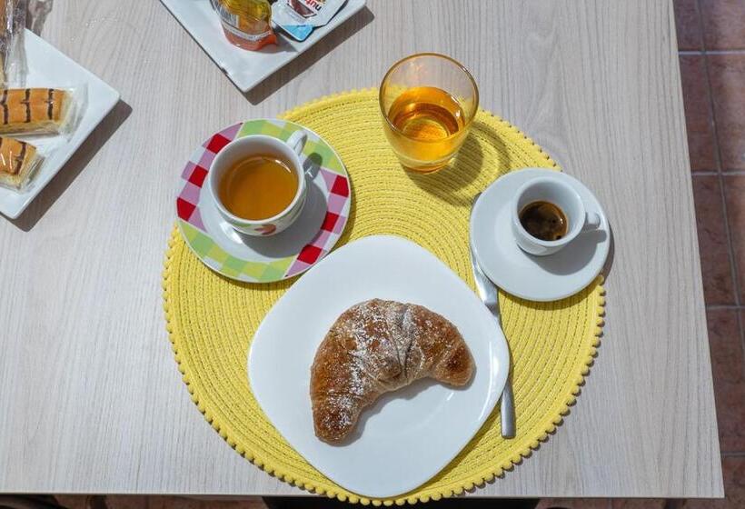 غرفة قياسية رباعية, Casa Vacanze Lachesi