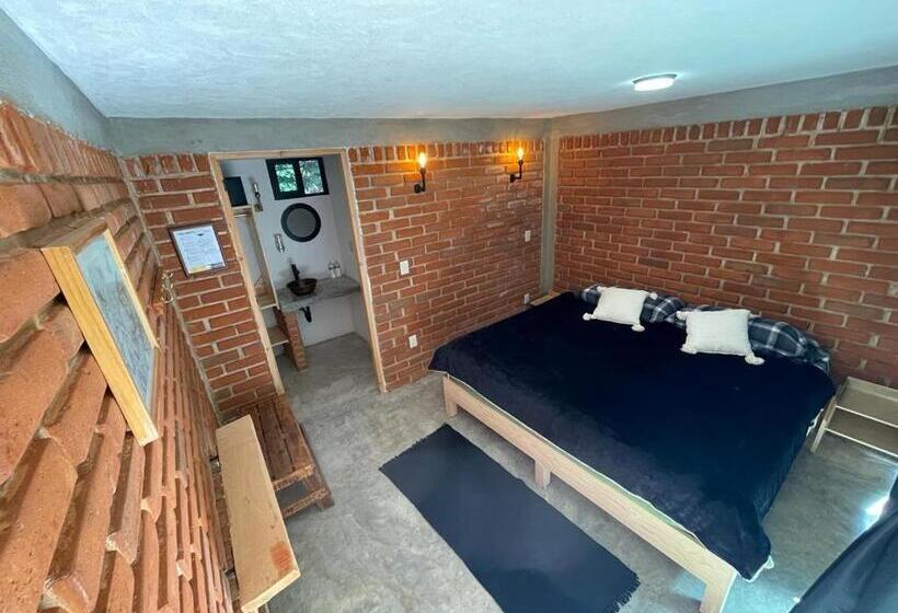 חדר סטנדרט נוף לגינה, Hostal La Roca