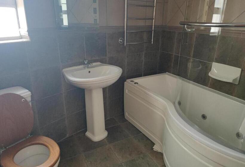 חדר סטנדרט, Two Lions Guesthouse