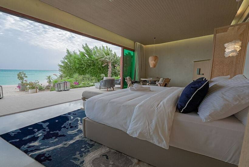 بانگلوی استاندارد, Tawila Island Resort