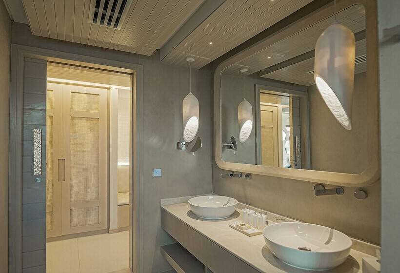 بانگلوی استاندارد, Tawila Island Resort