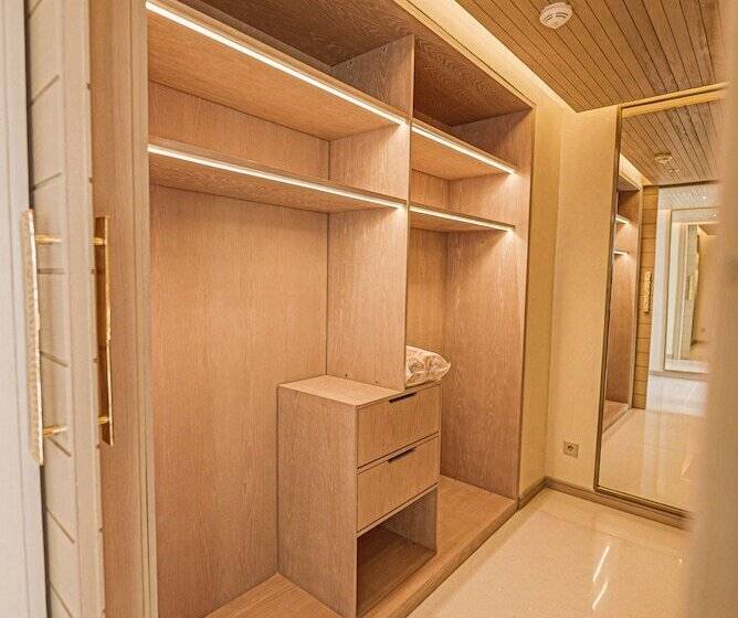 بانگلوی لوکس, Tawila Island Resort