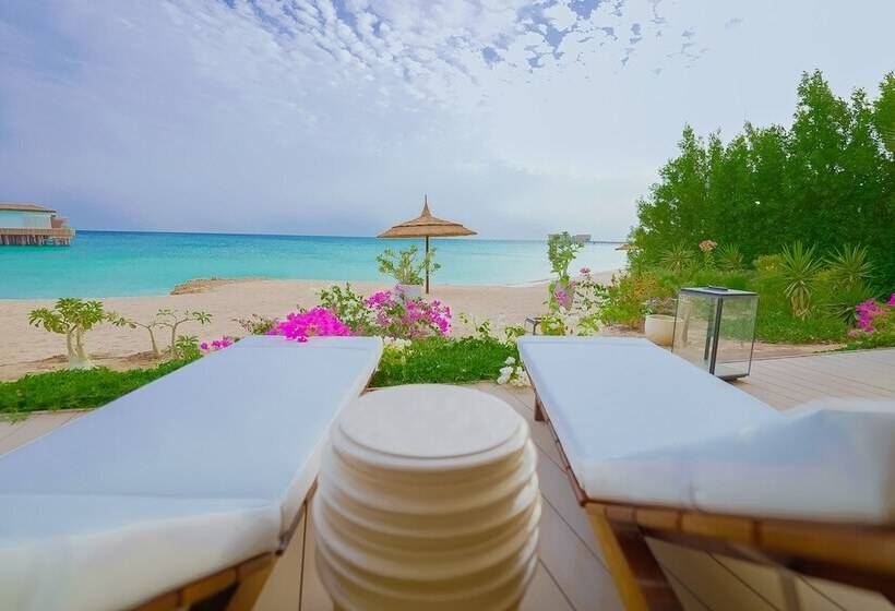 بانگلوی استاندارد, Tawila Island Resort