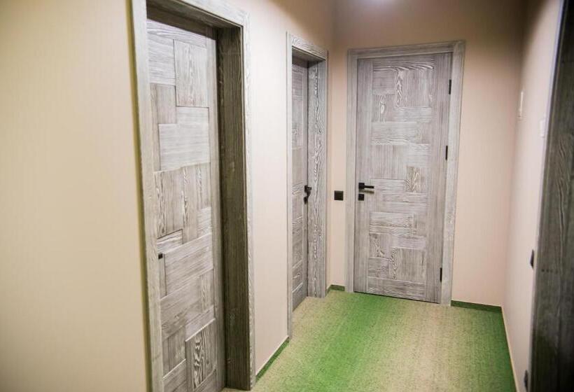 ファミリールーム, база відпочинку «зелений гай»