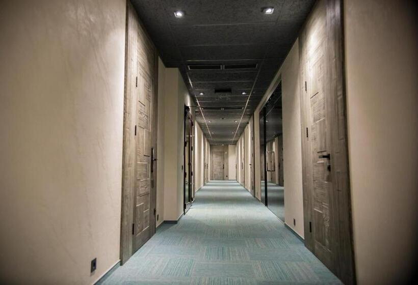 ファミリールーム, база відпочинку «зелений гай»