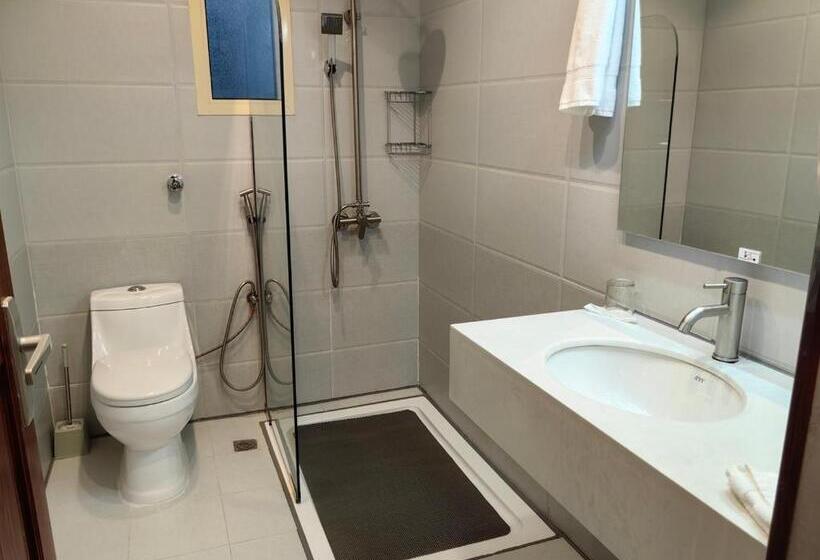 סוויטת ג'וניור, Zaman Homeland