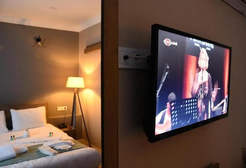 Perhehuone, Cibali Hotel Istanbul