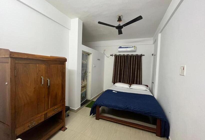 オーシャンビュースタンダードルーム, Hakuna Matata   Budget Stay At Arambol Beach, Goa