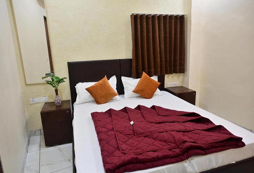 디럭스 룸, New Happy Home