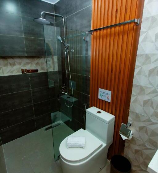 اتاق لوکس, Rockfort