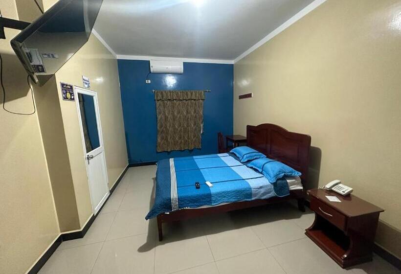 اتاق لوکس, Smir, Huaquillas