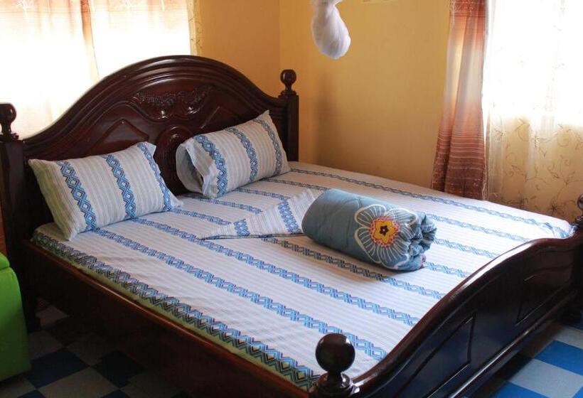 اتاق استاندارد, Joyed 3 Motel