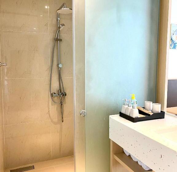 شقة غرفة واحدة مطلة على حمام السباحة, Liuu Apartment Ocean View Cam Ranh