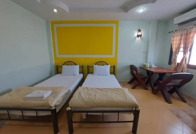 デラックスルーム, Mongnon Hotel โรงแรมมองนอน อุดรธานี