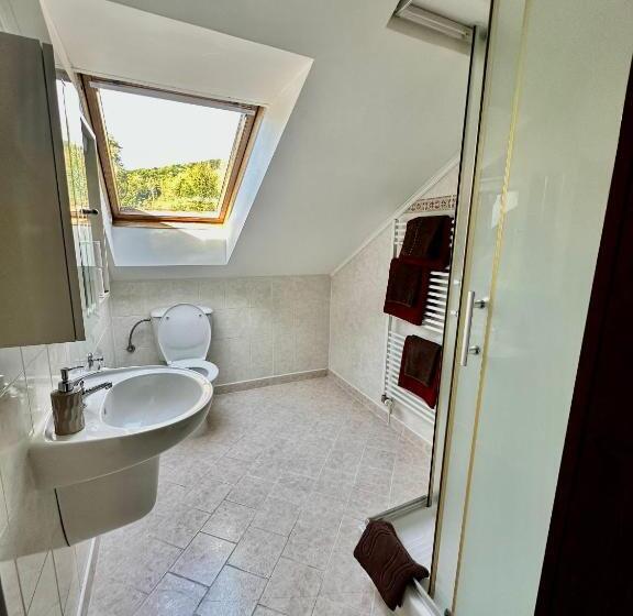 스탠다드 트리플 룸, Pod Klíčem