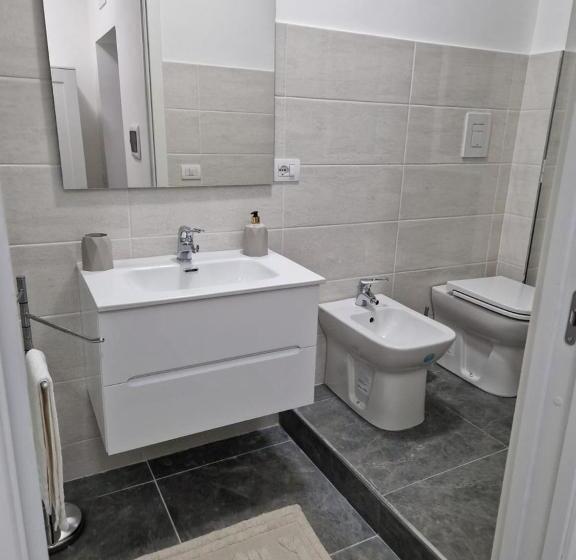 اتاق استاندارد, Suite Home