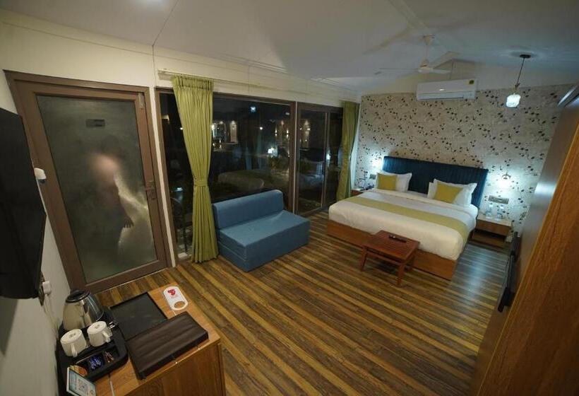Стандартный Номер Кровать Кинг, Skd Resort And Club