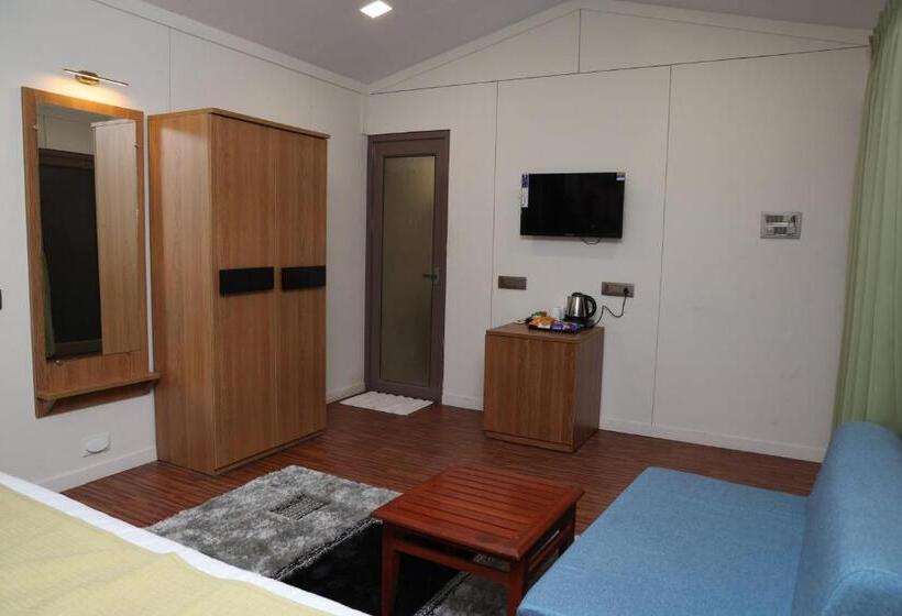 Quarto Estandar Vista Piscina, Skd Resort And Club