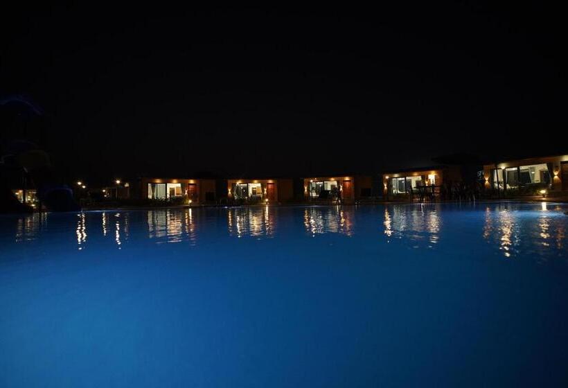 Escritório Estándar, Skd Resort And Club