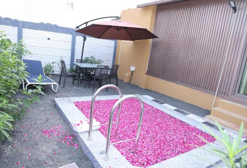 Escritório Estándar, Skd Resort And Club