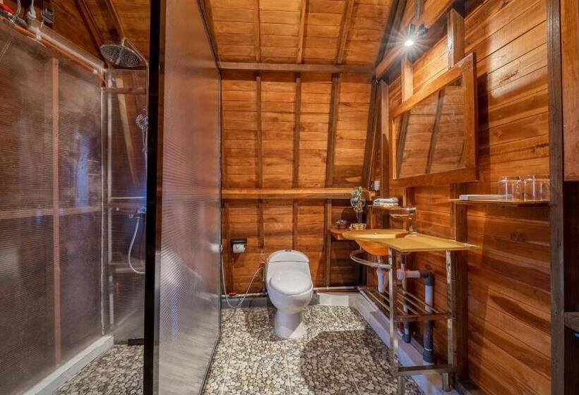 חדר סטנדרט נוף לבריכה, Mai Mucuk Lumbung